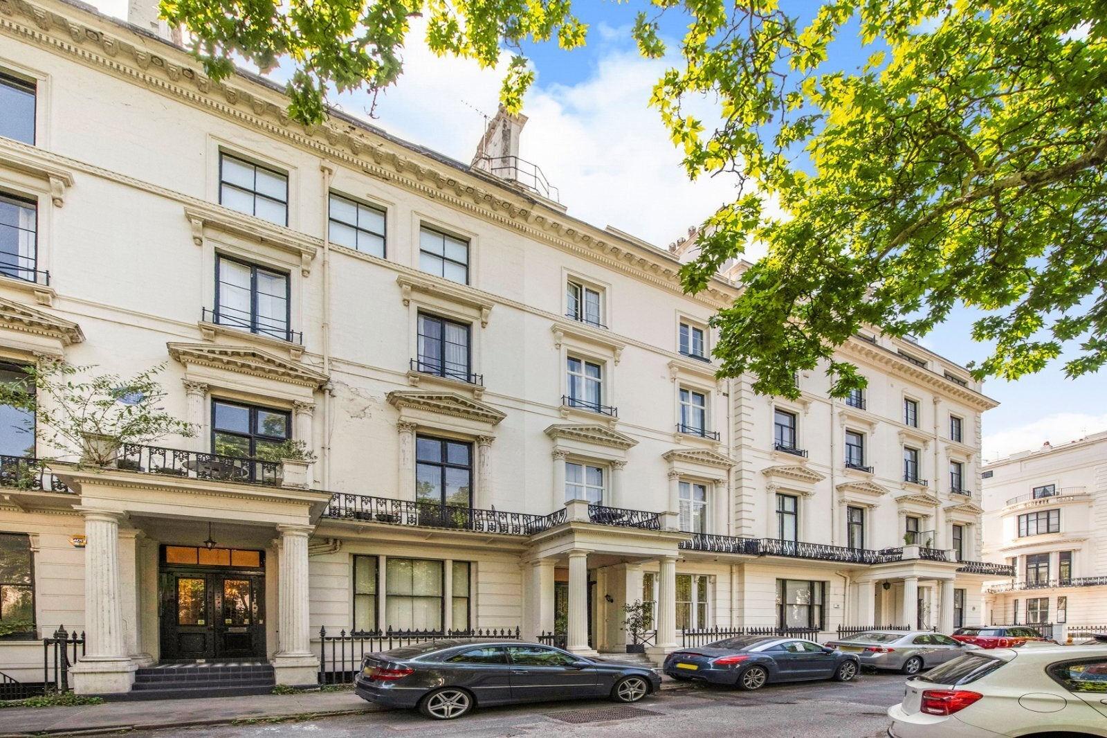 Flat Westbourne Terrace in City of Westminster