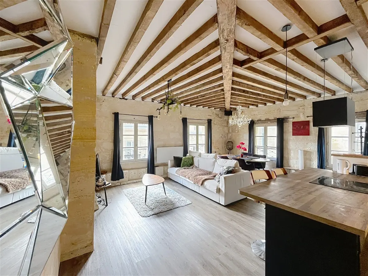Flat Impasse de la Merci in Bordeaux