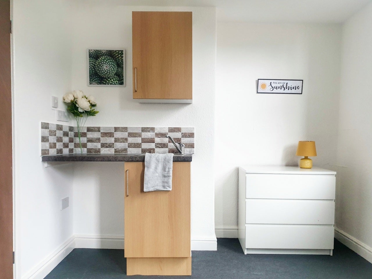 Room Trinity Road in Dudley