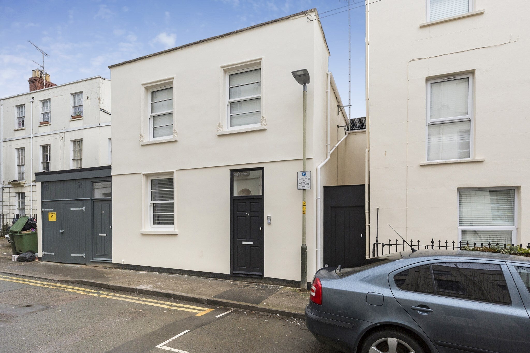 Flat Grosvenor Street in Cheltenham