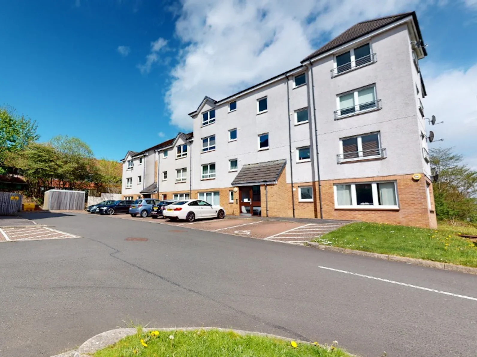 Flat Almondvale Lane in Livingston