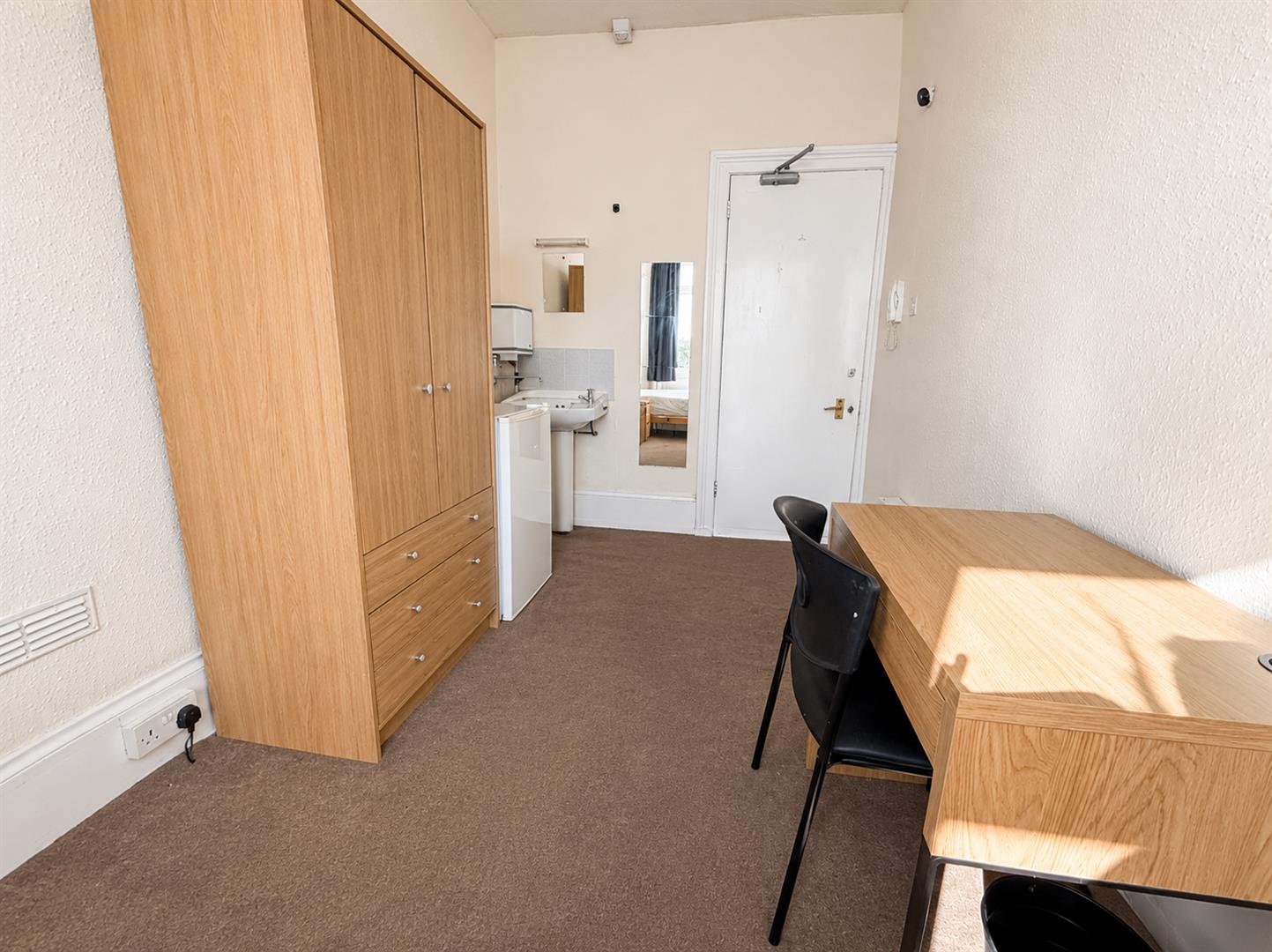 Room Powis Grove in Brighton