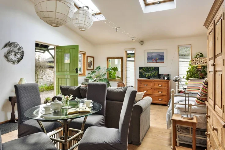 Room Runs Bank in Bellerby