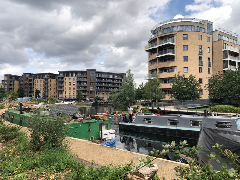 Flat Woodmill Road in Greater London