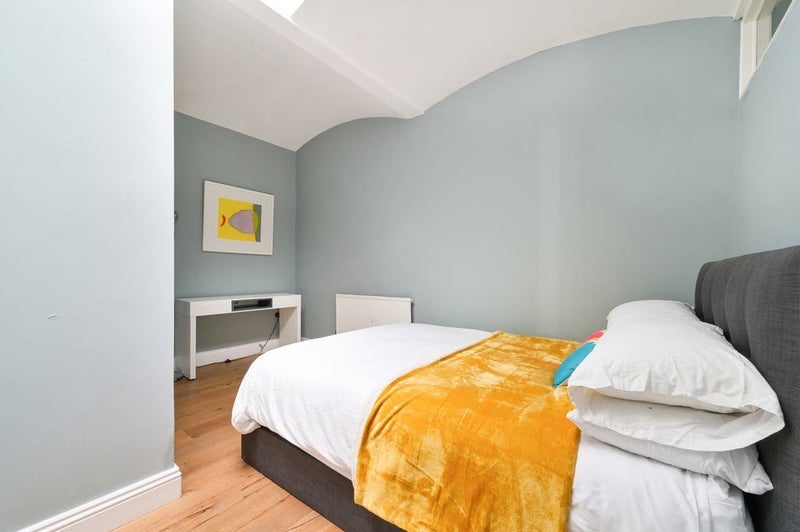 Flat Cromwell Place in Greater London