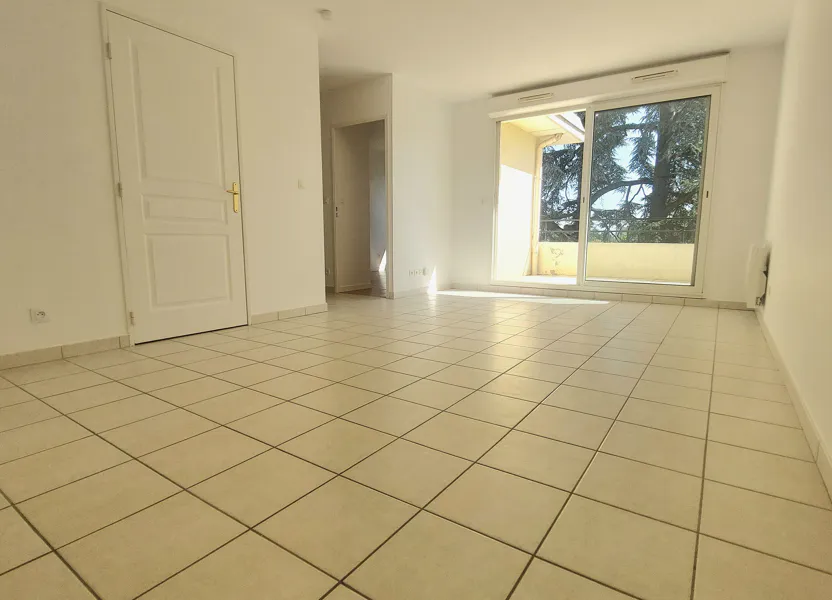 Flat Route de Riottier in Villefranche-sur-Saône