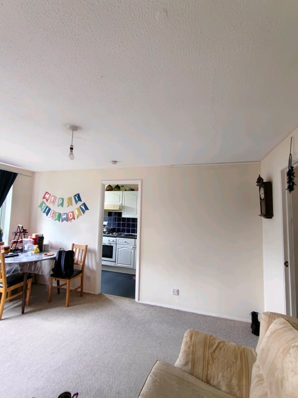 Room Dyke Drive in Greater London