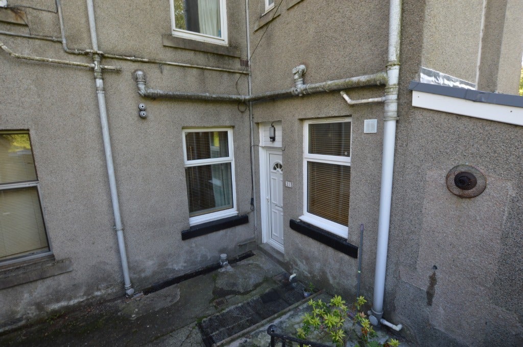 Flat Broomhead Drive in Dunfermline