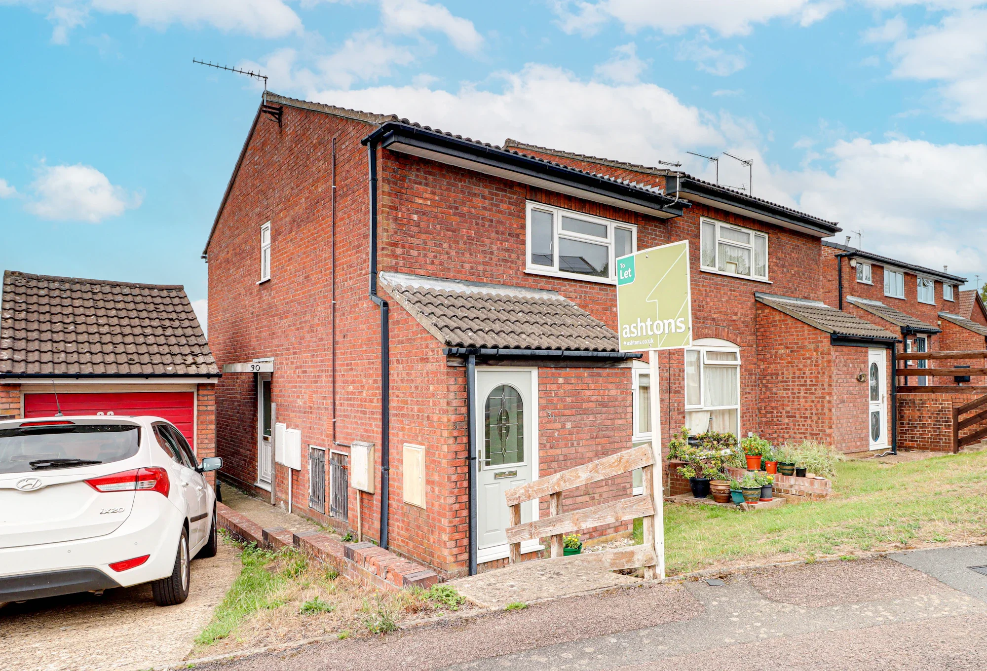 Flat Mortain Drive in Dacorum