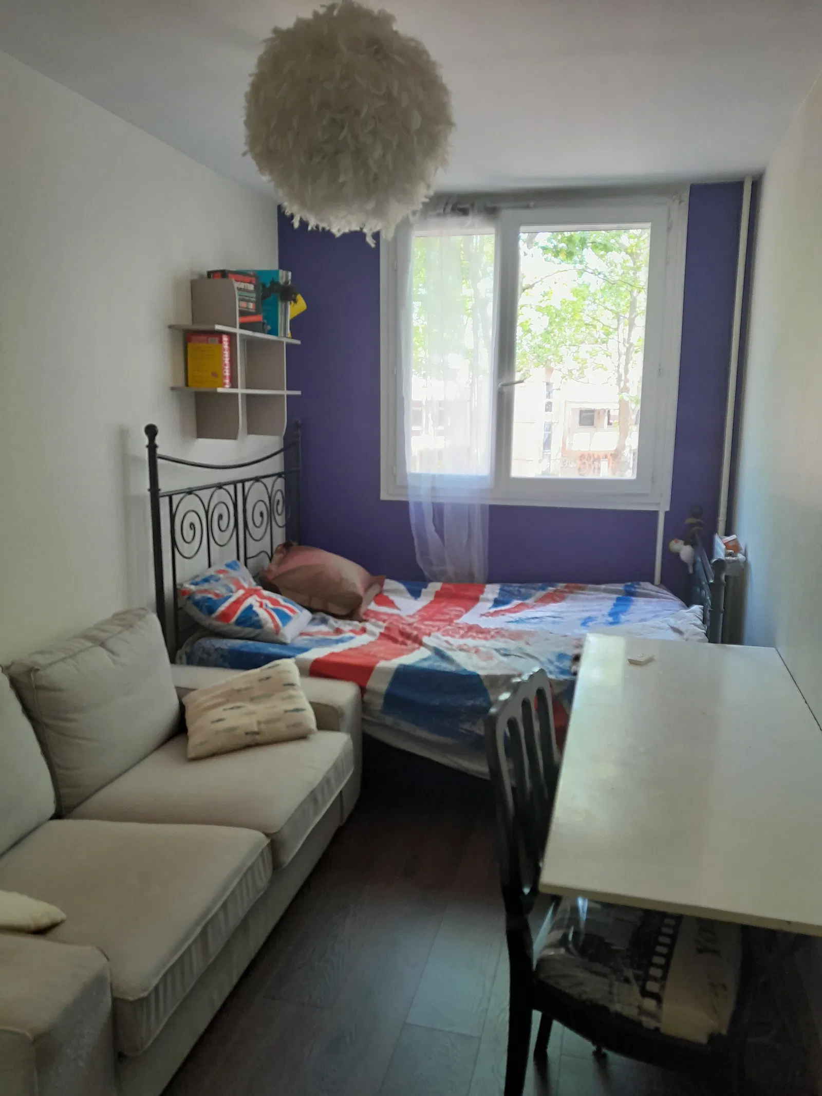 Room Avenue Voltaire in Vaulx-en-Velin