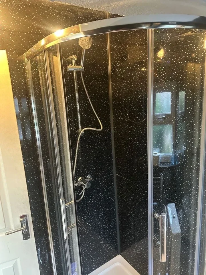 Room Clayburn Circle in Basildon