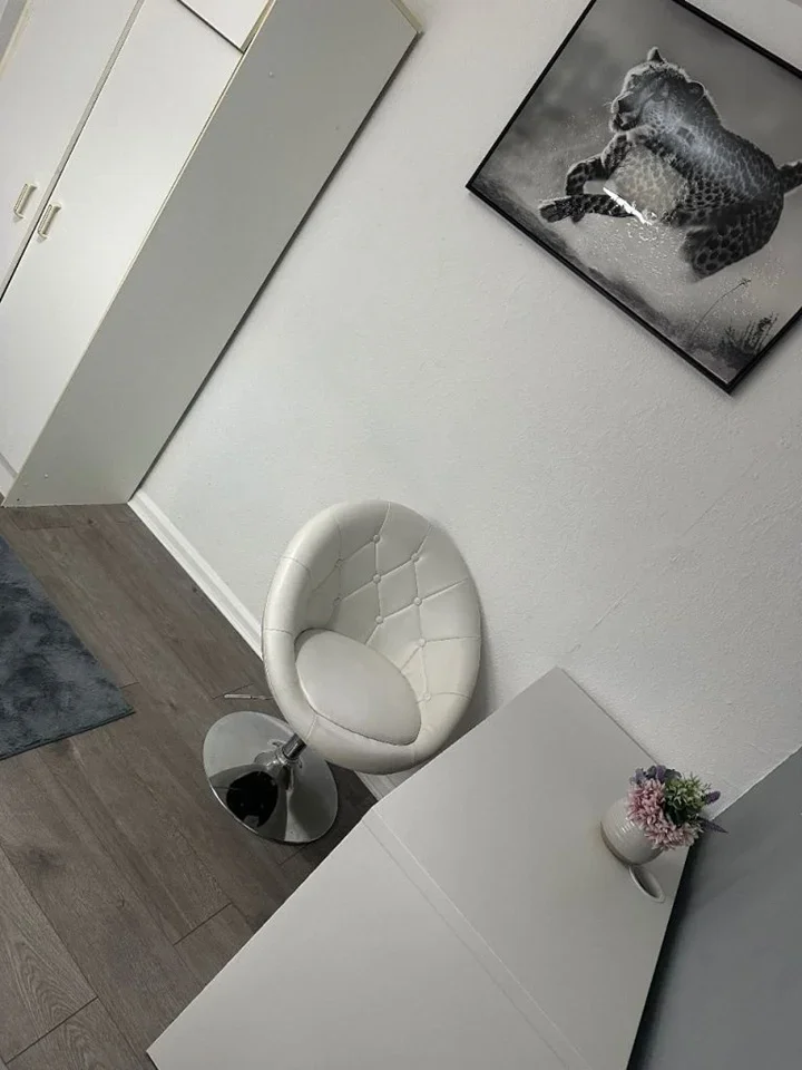 Room Clayburn Circle in Basildon