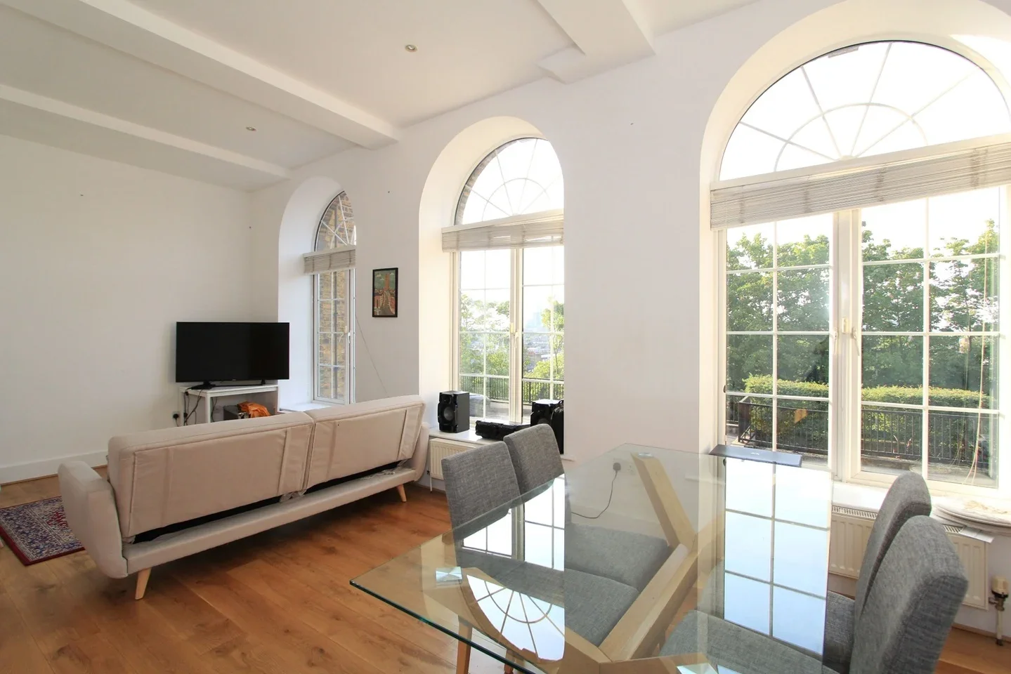 Room Vanbrugh Hill in Greater London