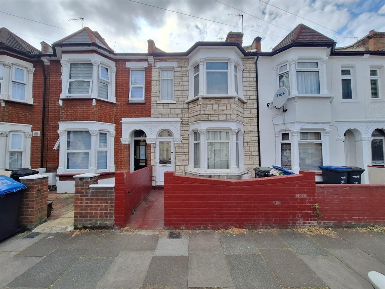 House Westminster Road in Greater London