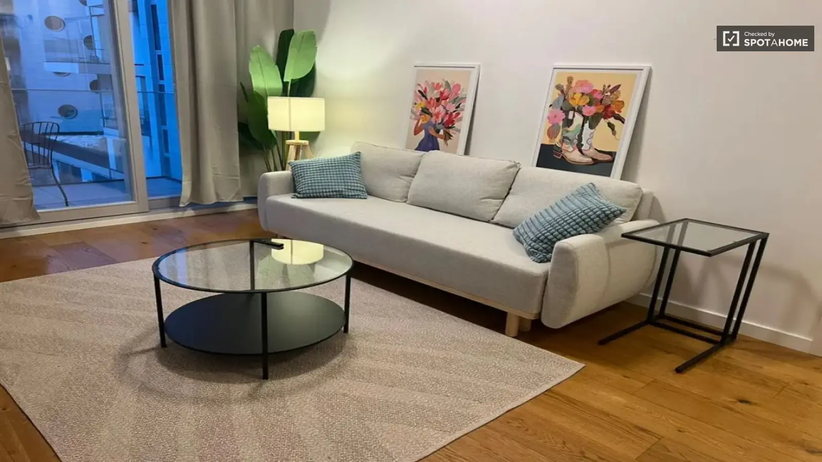 Wohnung Hausburgstraße in Berlin