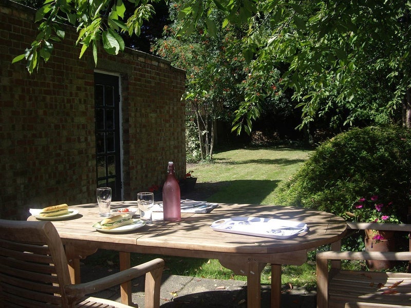Room Lynton Mead in Greater London