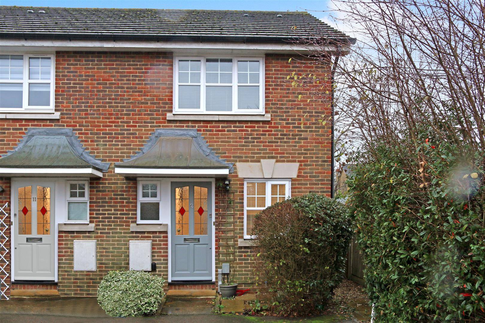House Fielders Way in Hertsmere