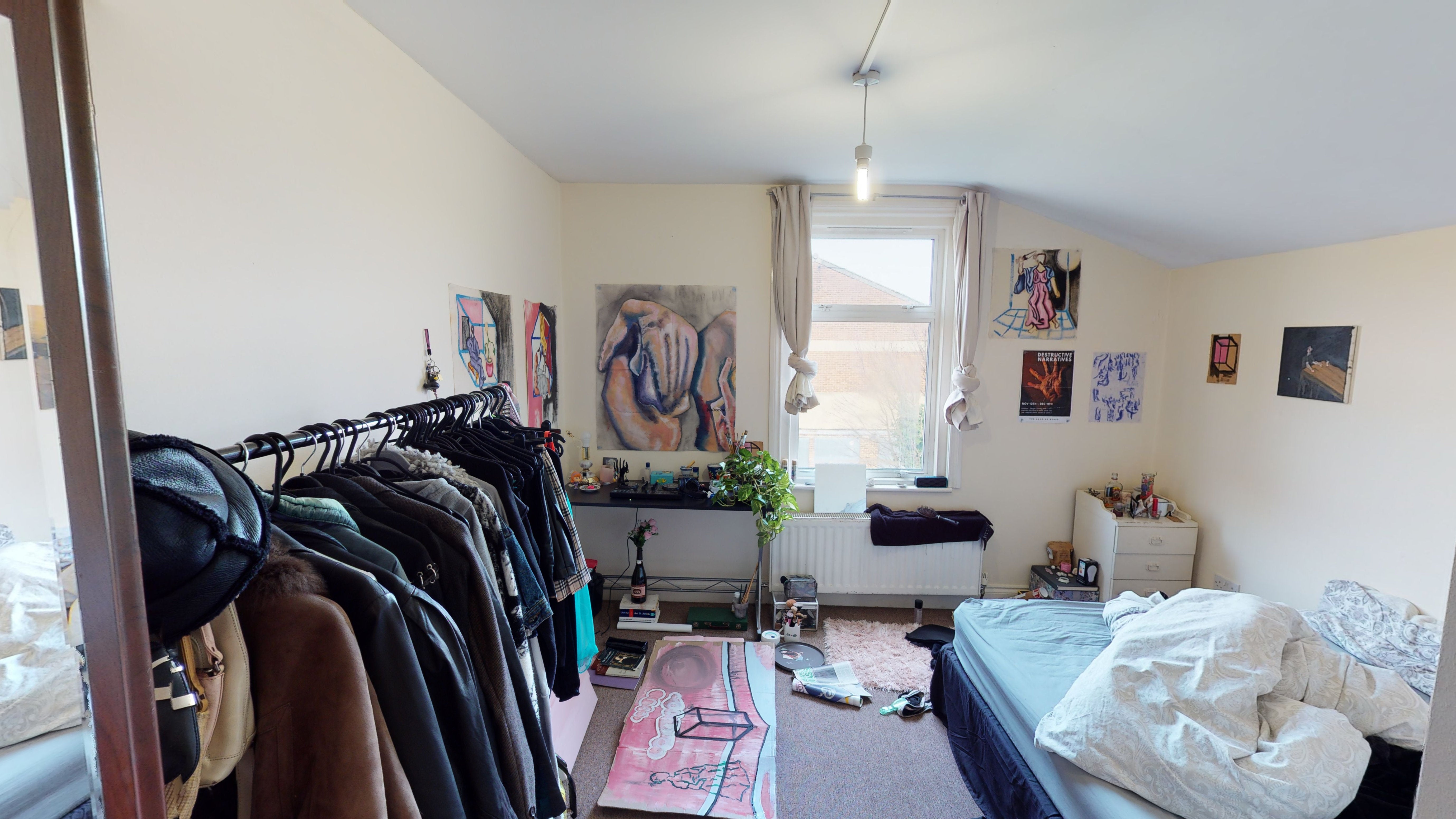 Flat Valmar Road in Greater London