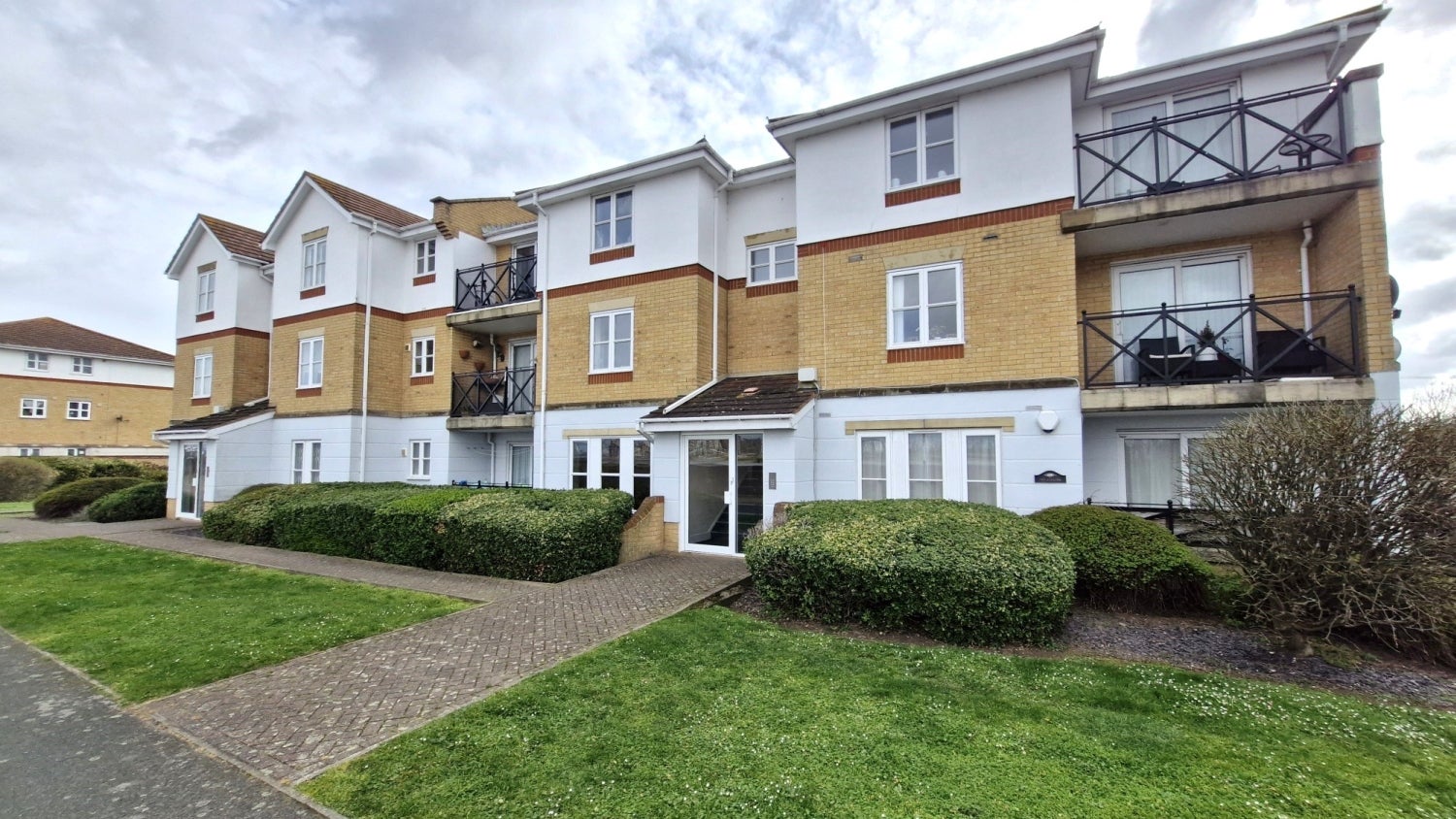 Flat Anson Place in Greater London