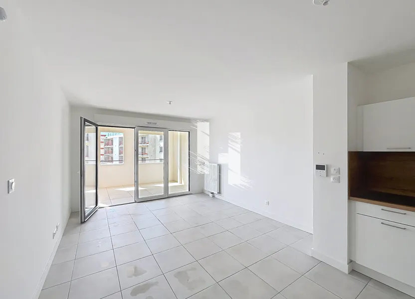 Appartement Rue Théodore Aubanel à Le Pontet