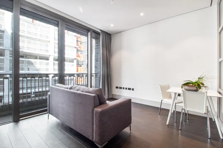 Flat Victoria Street in City of Westminster