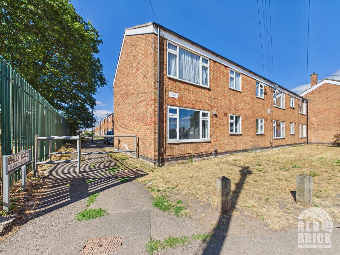 Flat Henley Road in Coventry