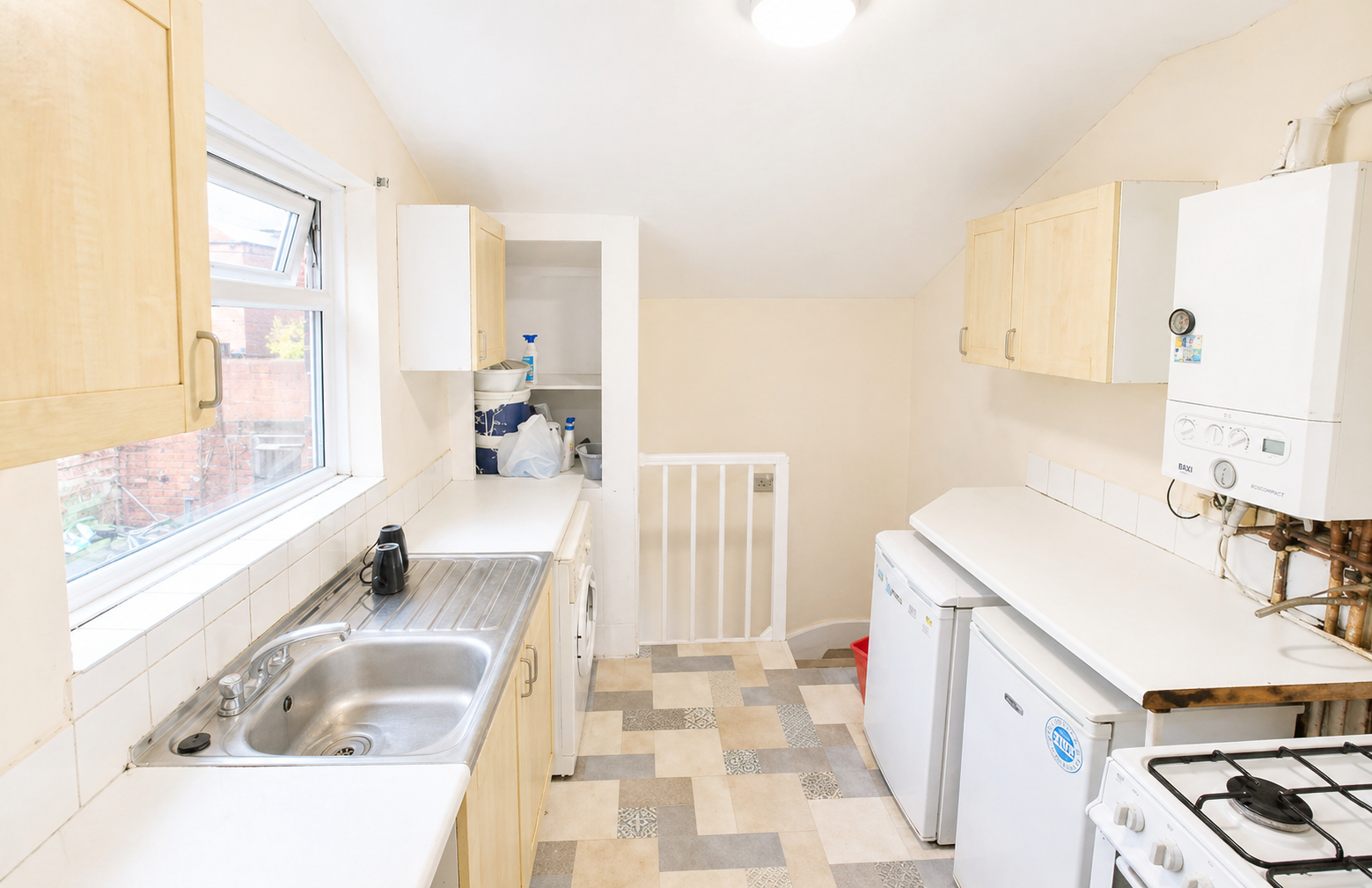 Flat Simonside Terrace in Newcastle upon Tyne