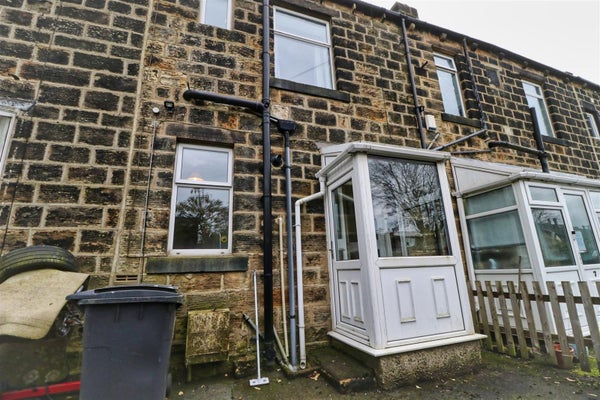 Flat Carlton Terrace in Leeds