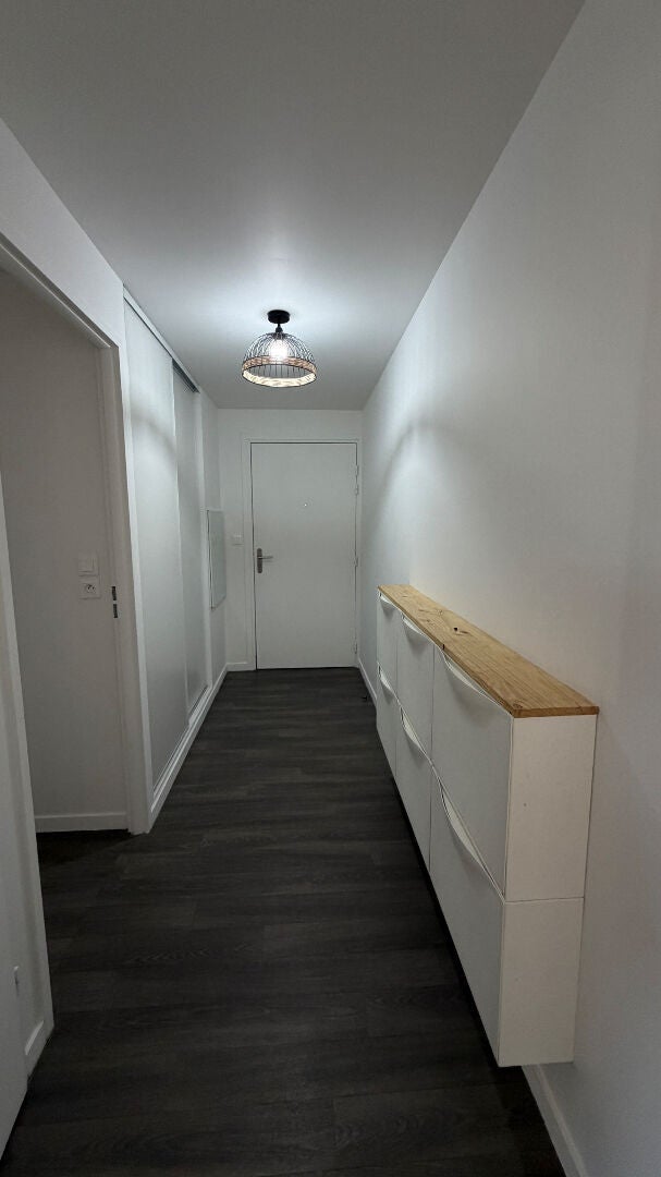 Appartement Desserte Ernest Cognacq à Évry
