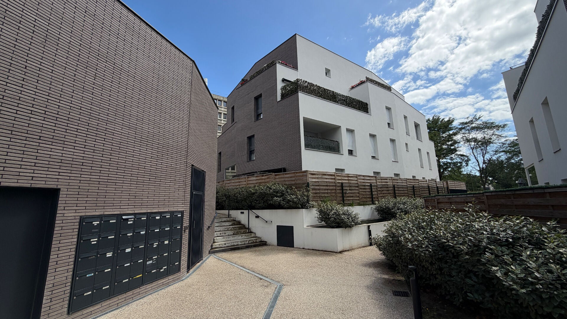 Appartement Desserte Ernest Cognacq à Évry