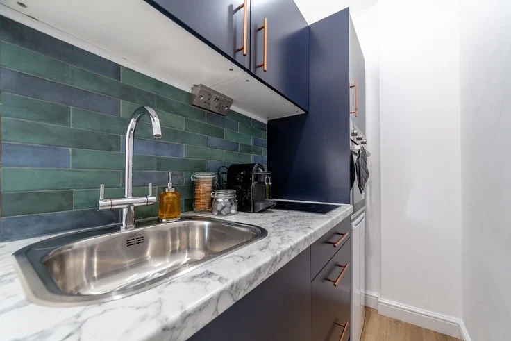 Flat Finsbury Park Road in Greater London