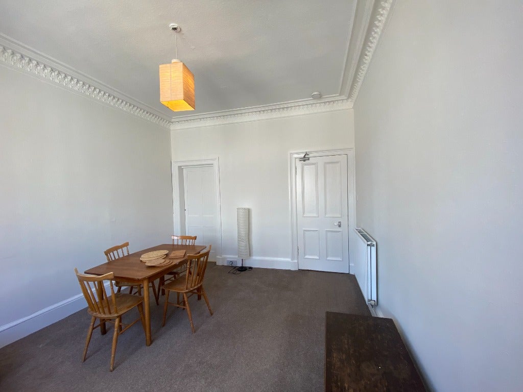 Flat South Oxford Street in City of Edinburgh