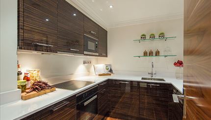 Flat Kensington Gardens Square in City of Westminster