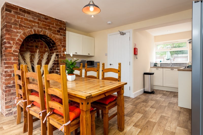 Room Birchfield Road in Redditch