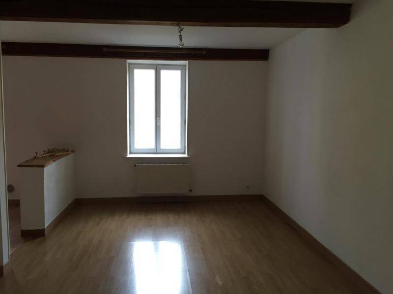 Appartement Rue Neuve à Saint-Laurent-sur-Saône