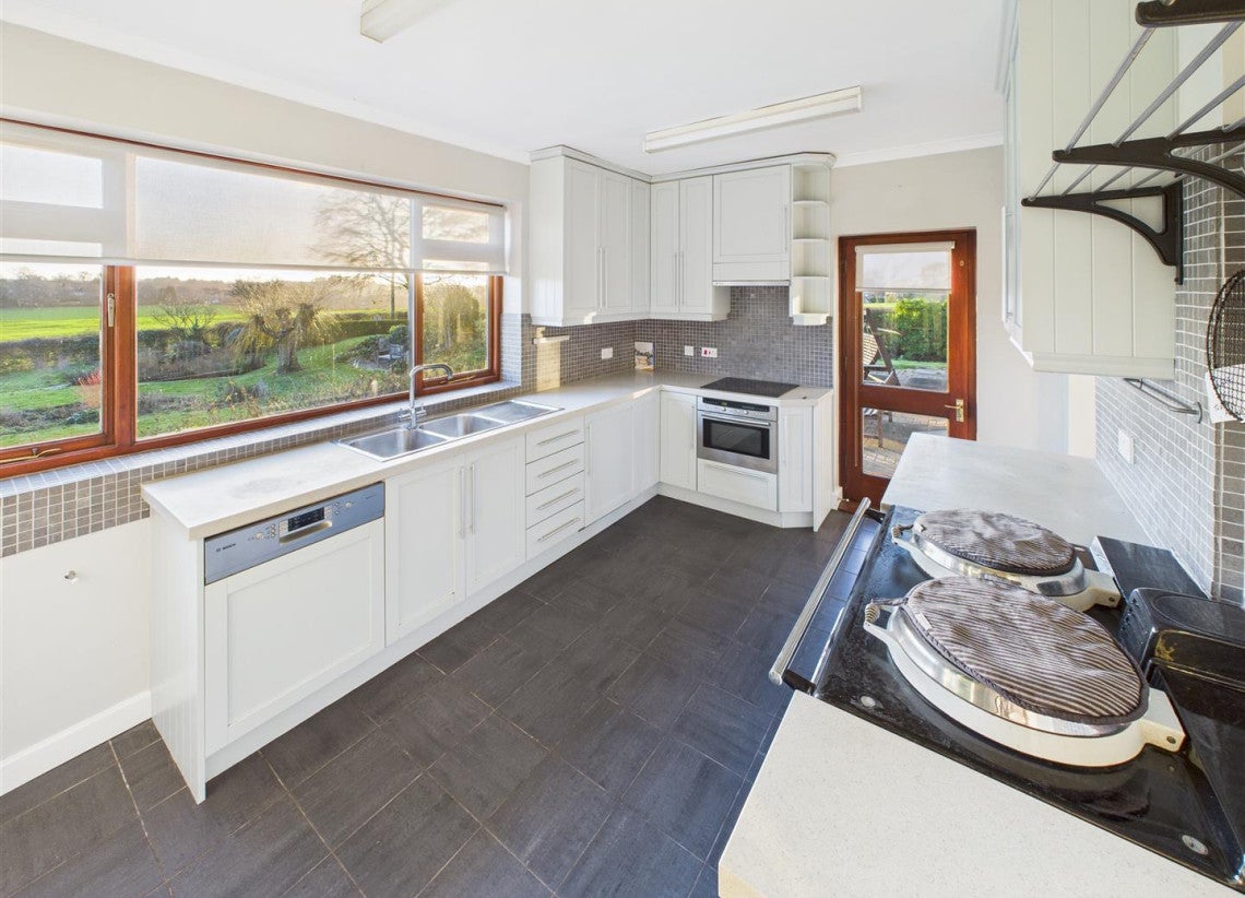 House Kings Newnham Lane in Rugby