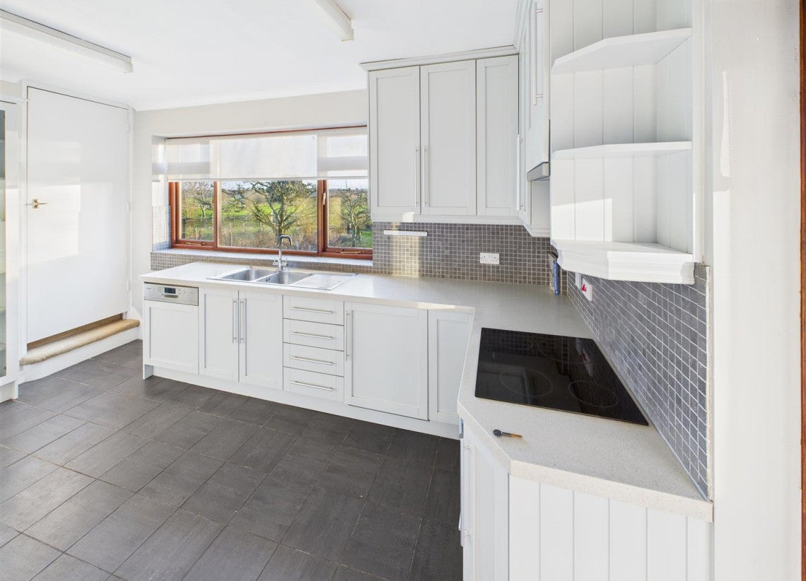 House Kings Newnham Lane in Rugby