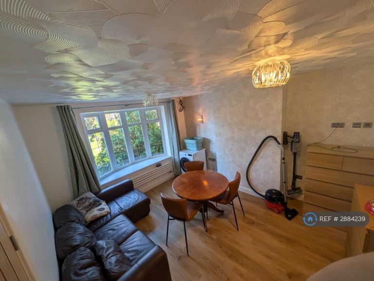 Room Lodge Road in Kidsgrove