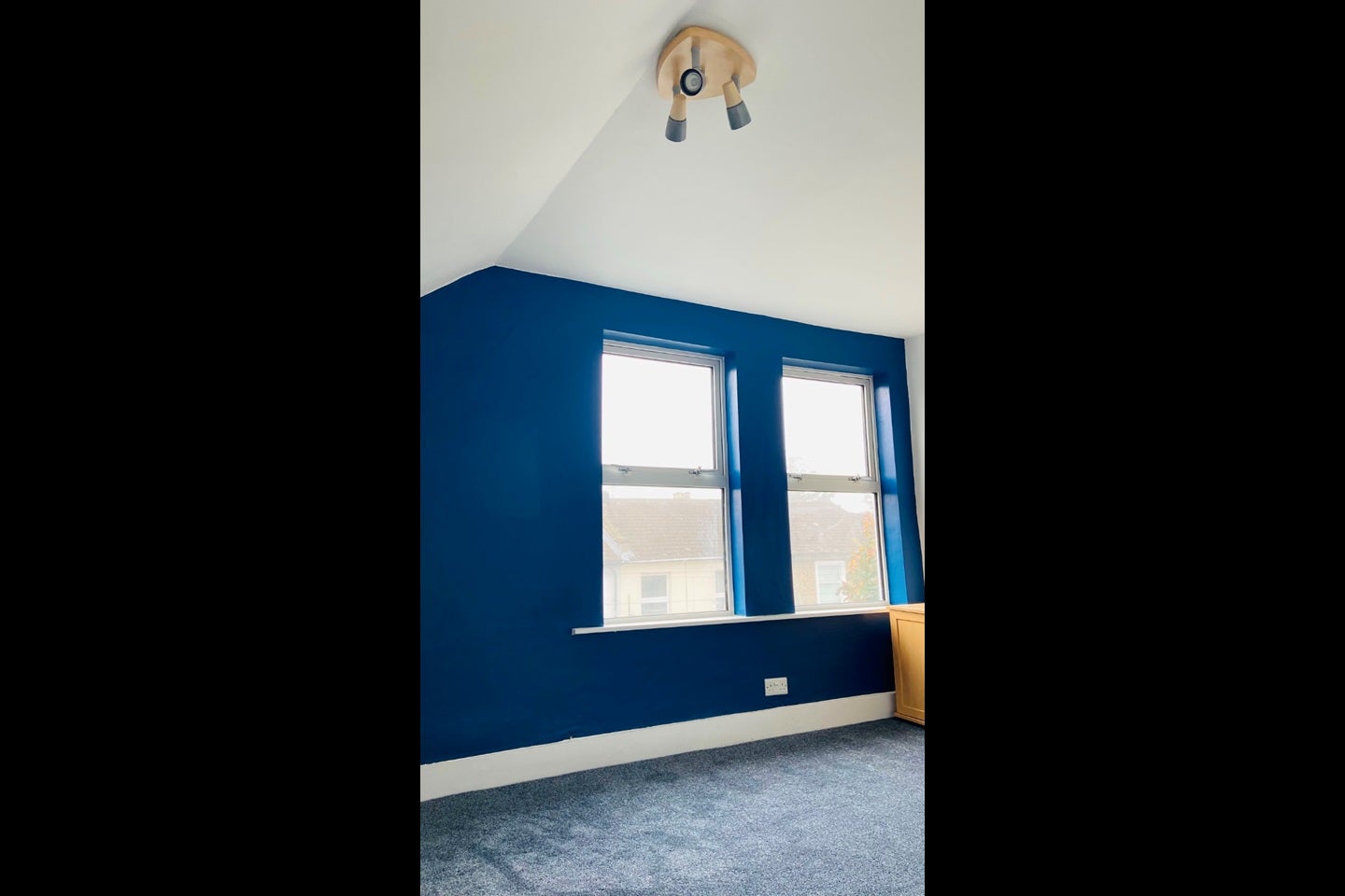 Flat Clarence Road in Greater London