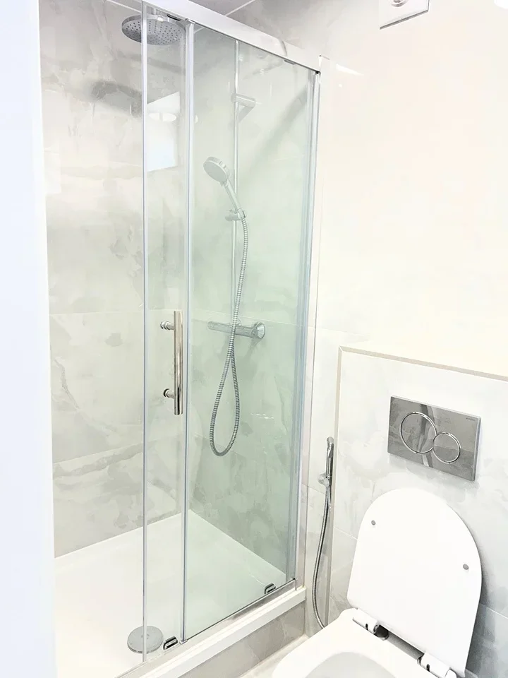 Flat Woodstock Close in Greater London