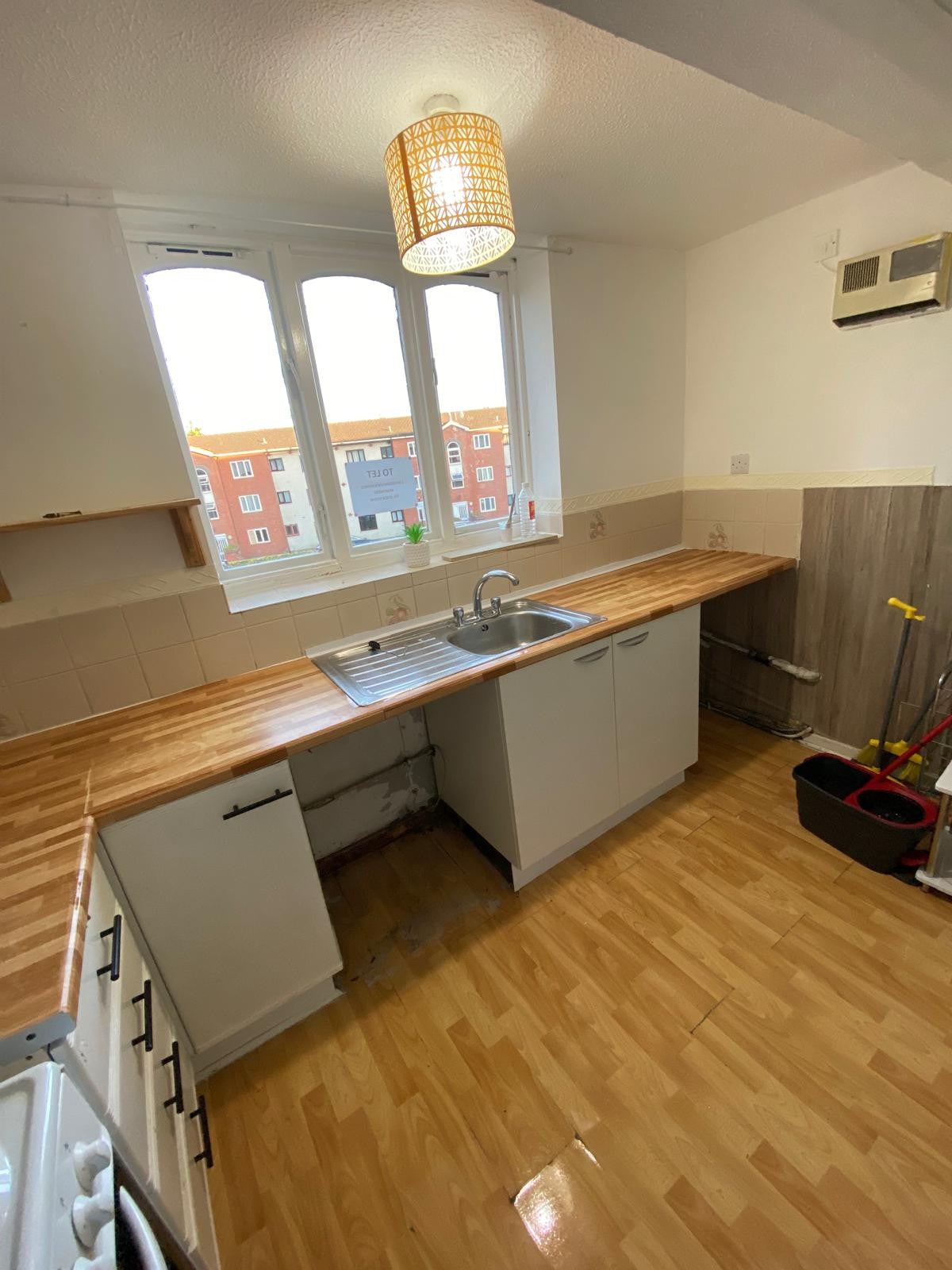 Flat Whetley Lane in Bradford