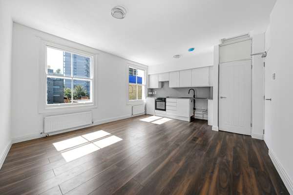 Flat Amberley Road in City of Westminster