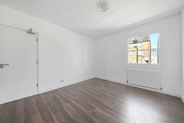Flat Amberley Road in City of Westminster