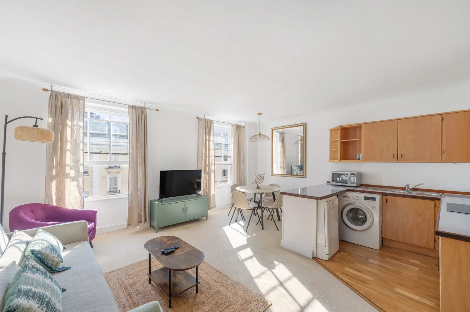 Flat Gloucester Street in London