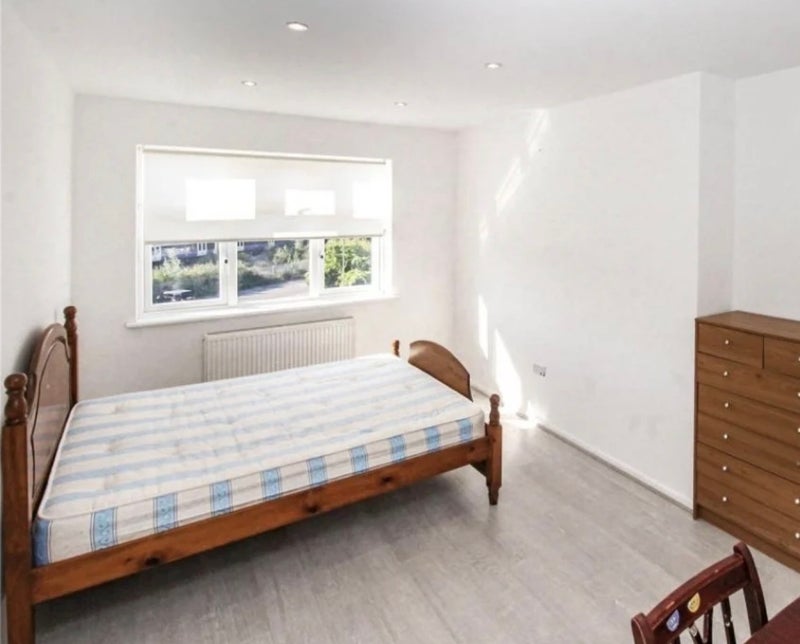 Flat Hutton Road in Brentwood