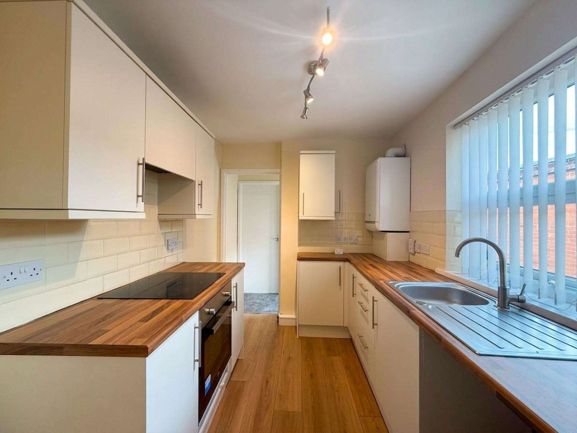 Flat Dunston Road in Whickham