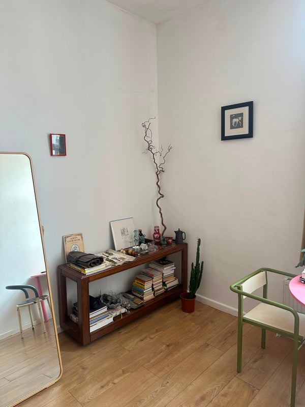 Room Stoke Newington Road in Greater London