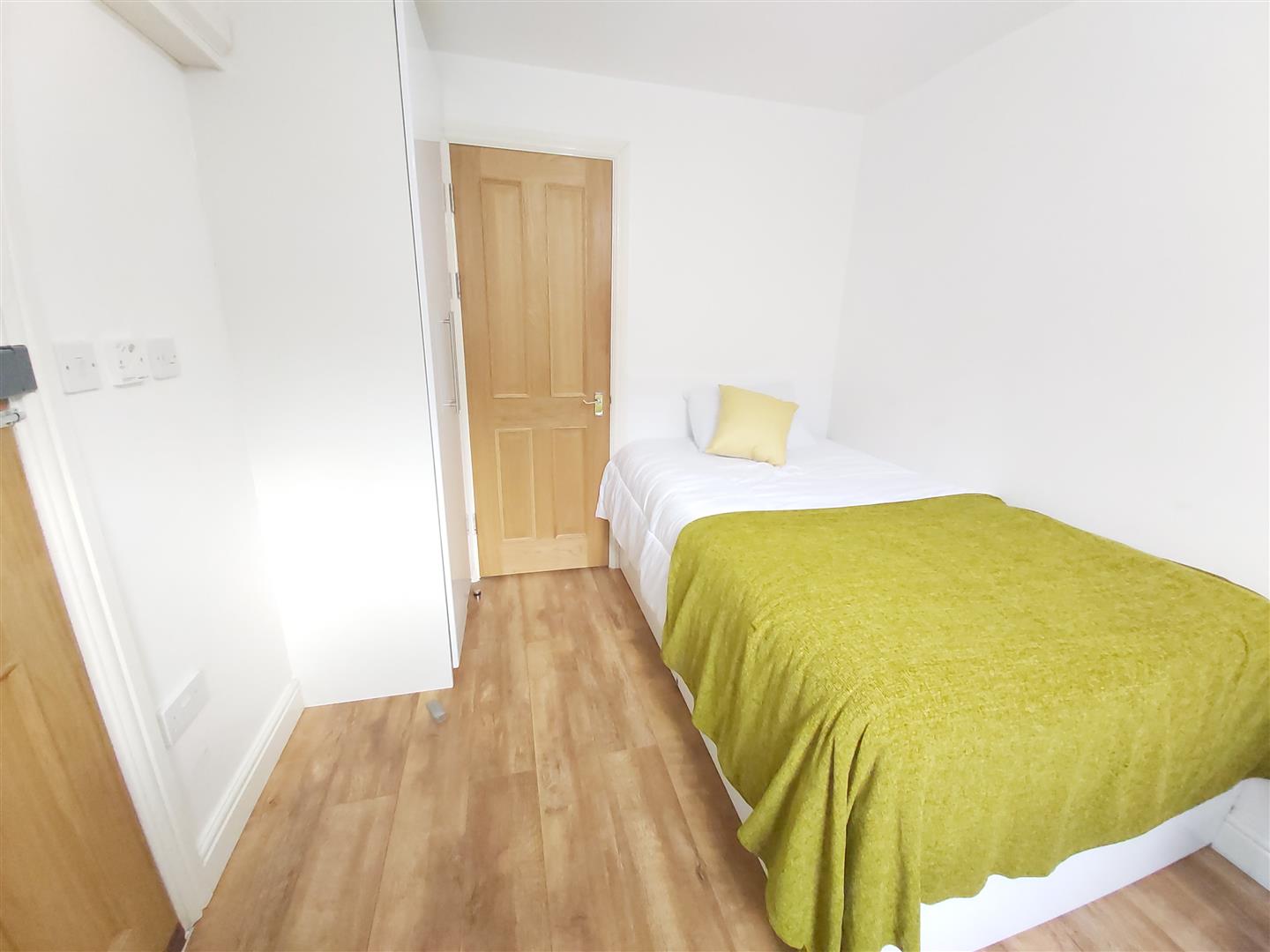Flat Dawlish Road in Birmingham