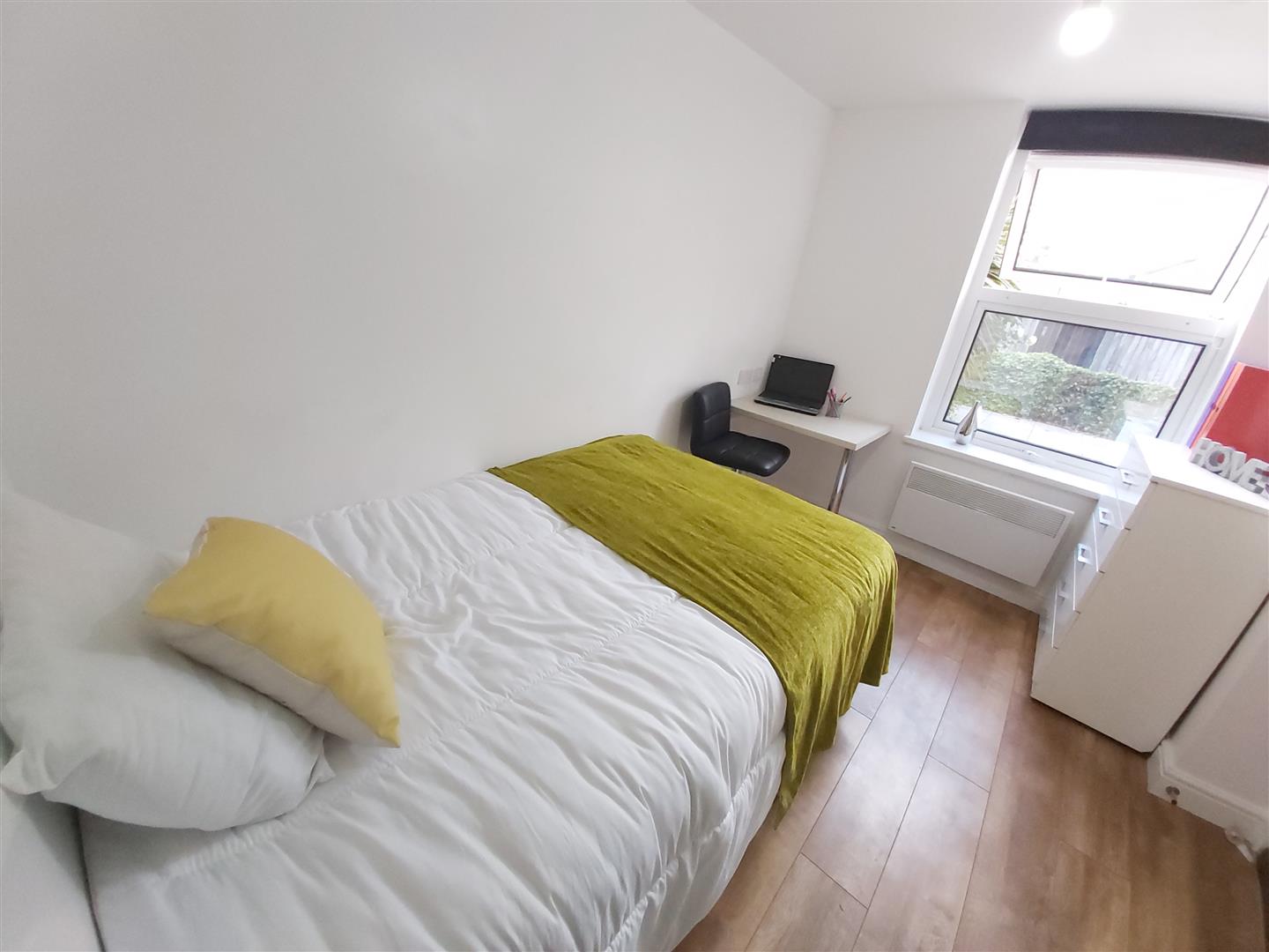 Flat Dawlish Road in Birmingham