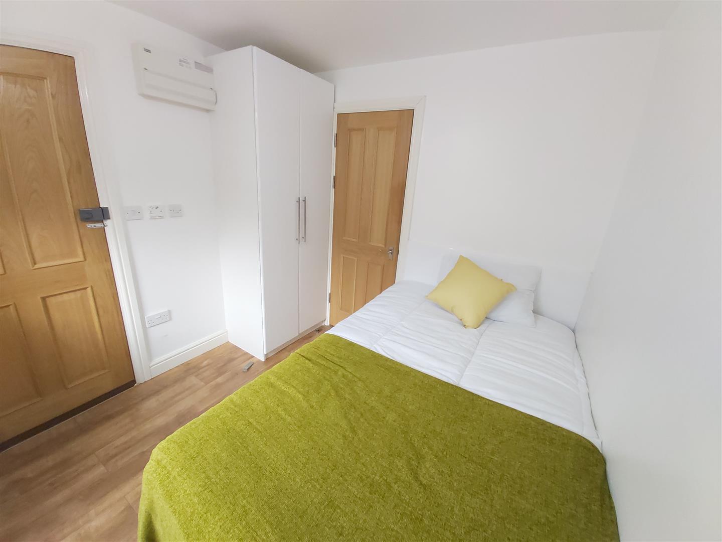Flat Dawlish Road in Birmingham